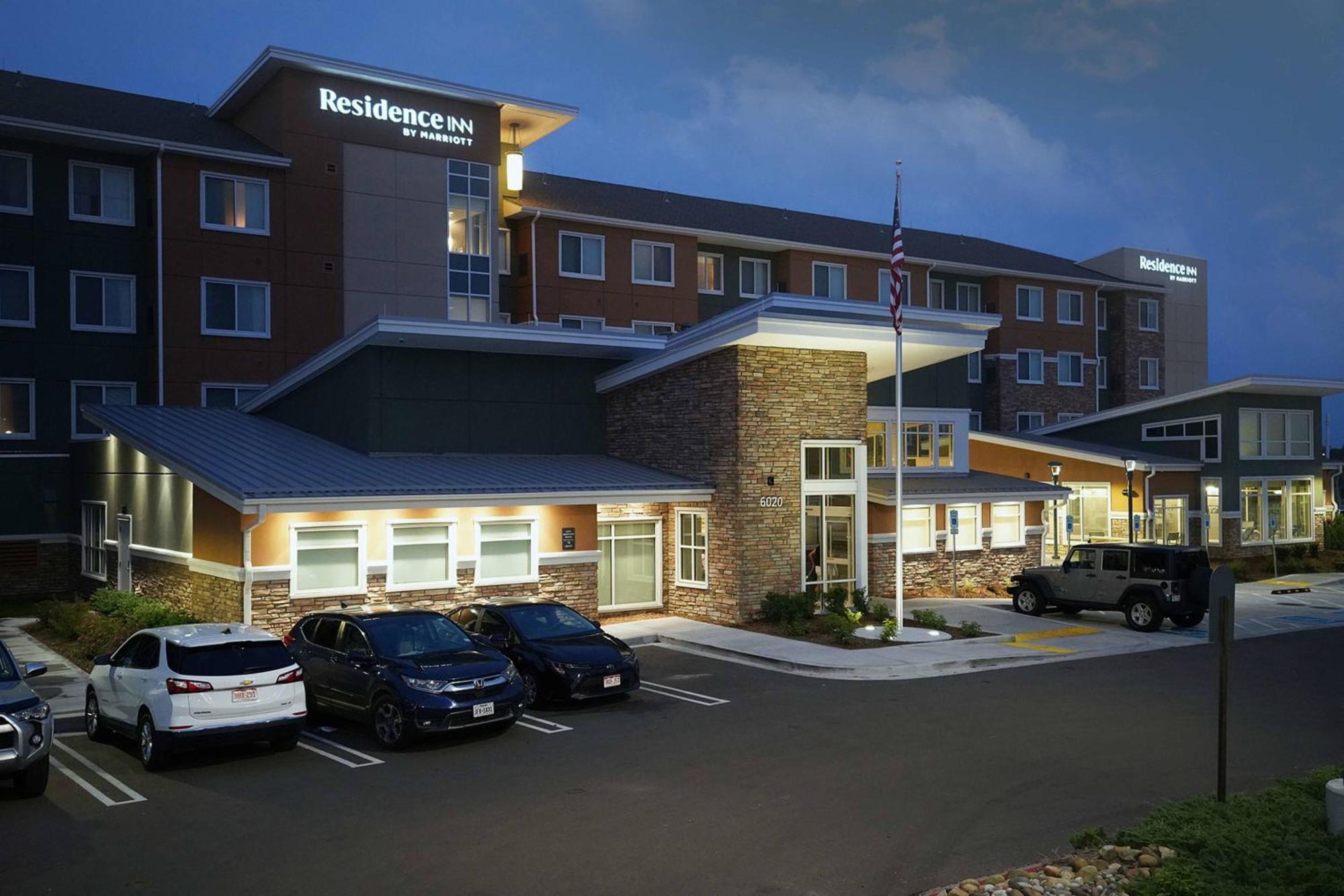 Residence Inn By Marriott Colorado Springs First & Main Bagian luar foto