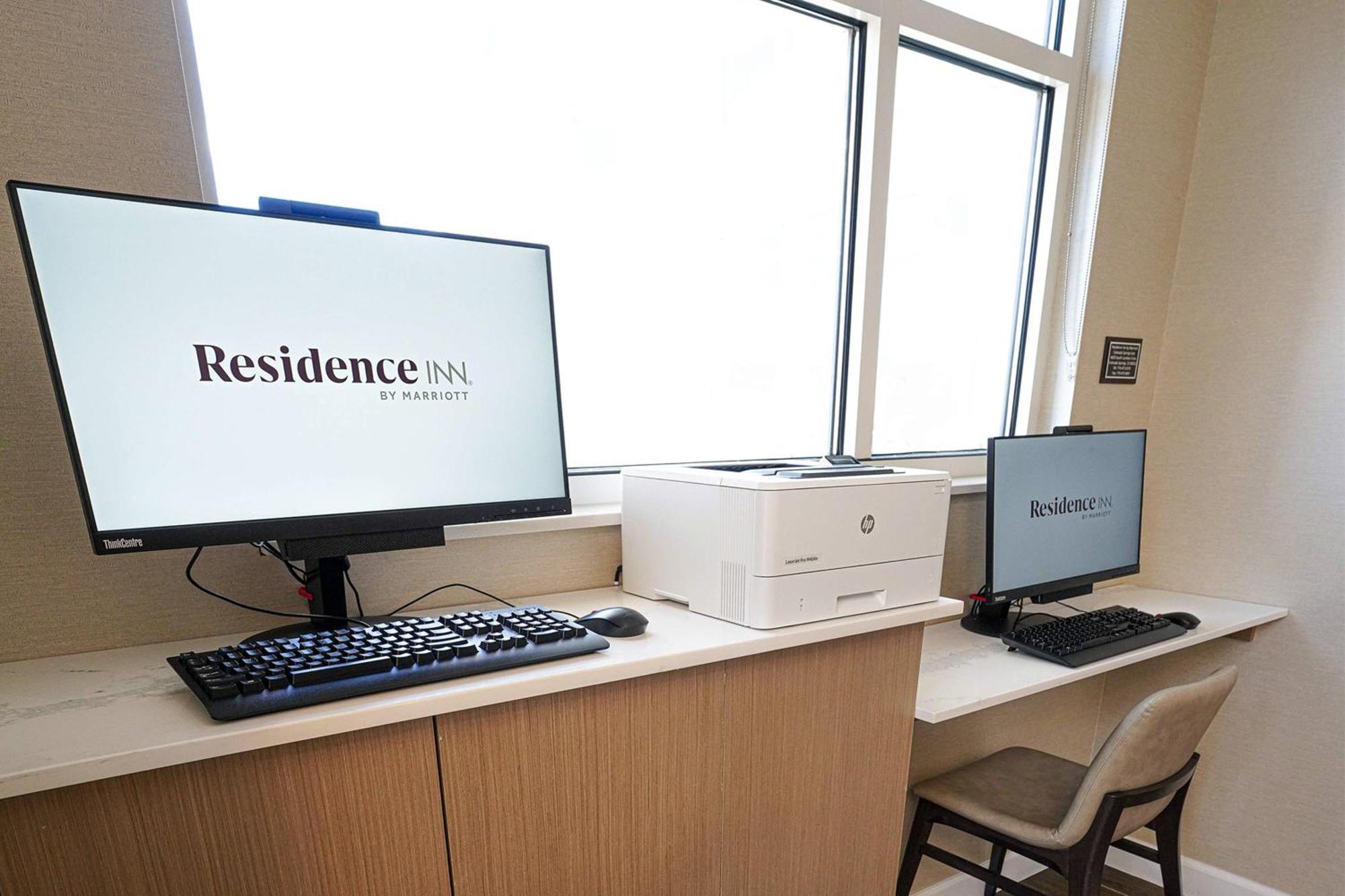 Residence Inn By Marriott Colorado Springs First & Main Bagian luar foto